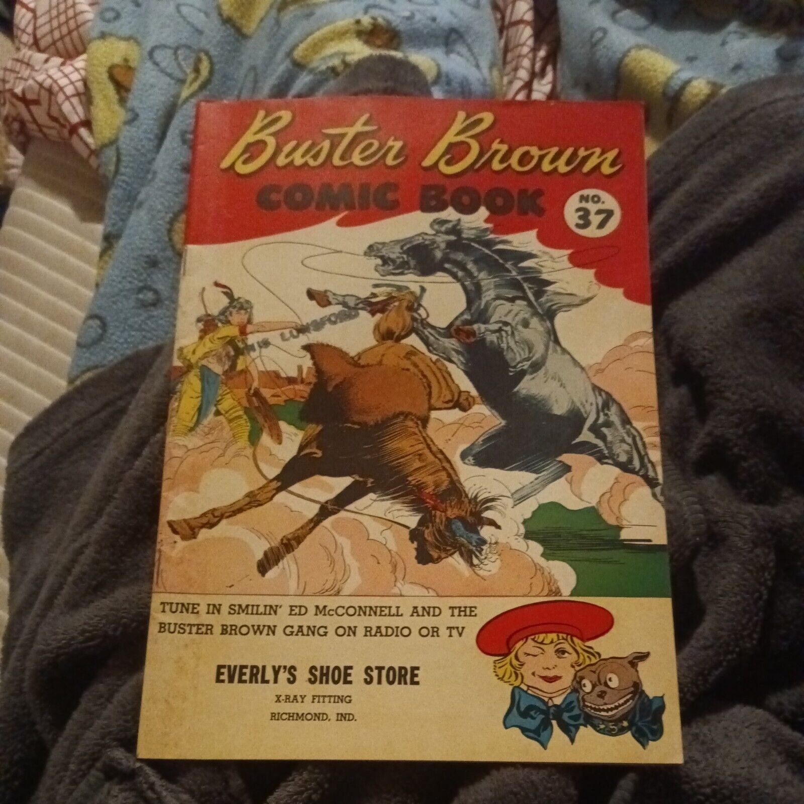 Buster Brown Comics #37 golden age 1950\'s shoe store giveaway Reed Crandall art