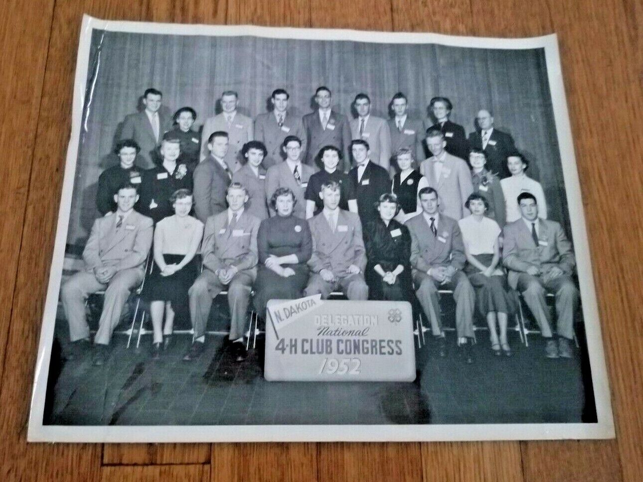 1952 4-H Club National Congress, NORTH DAKOTA DELEGATION Photo, 10\