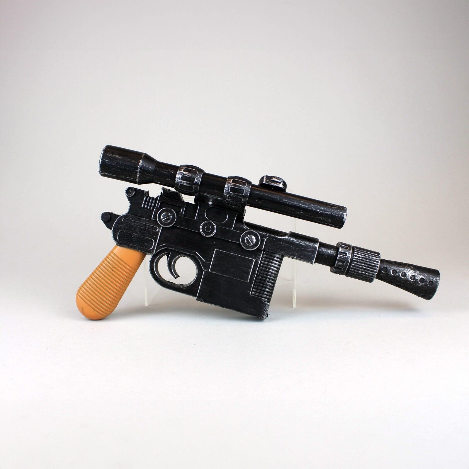 Han Solo\'s DL-44 Blaster Pistol (Star Wars) Foam Prop Replica