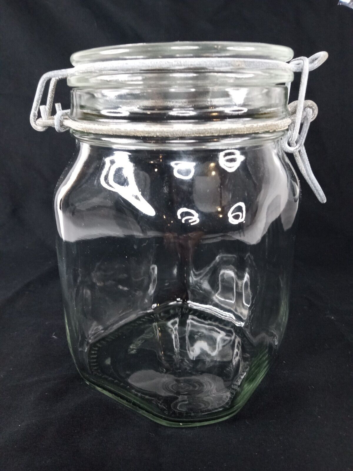 Vintage Fidenza Made In Italy Hinged L Glass Jar