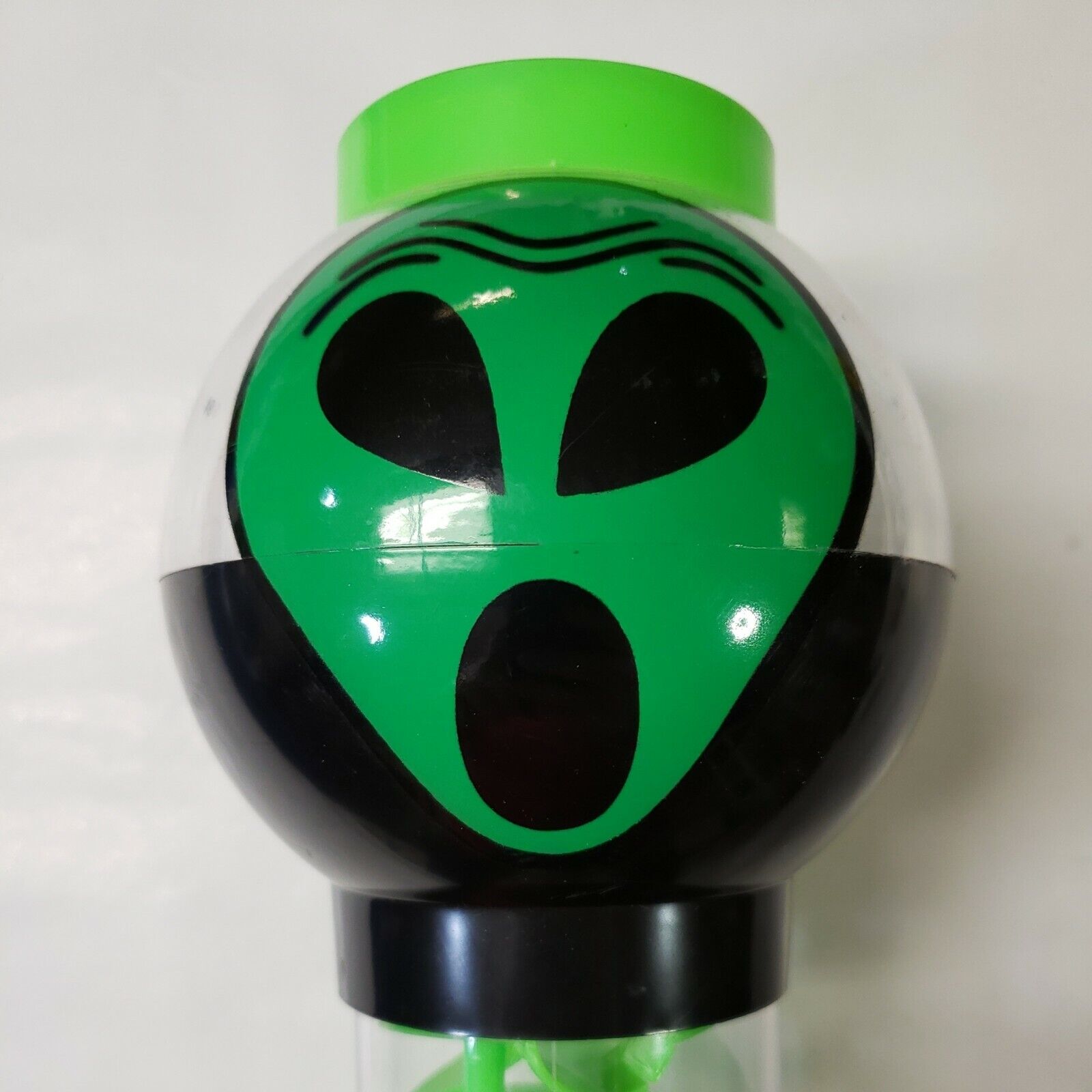 Galaxy Gumball Candy Dispenser Machine Neon Green ALIEN HEAD Twirling Rinco 2720