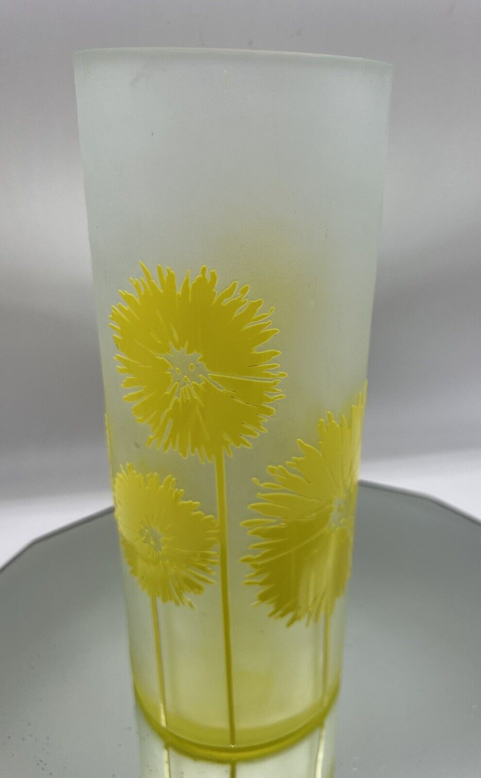 RARE Vtg George Briard MCM Frosted Retro yellow Applied Art Glass Daisy Vase