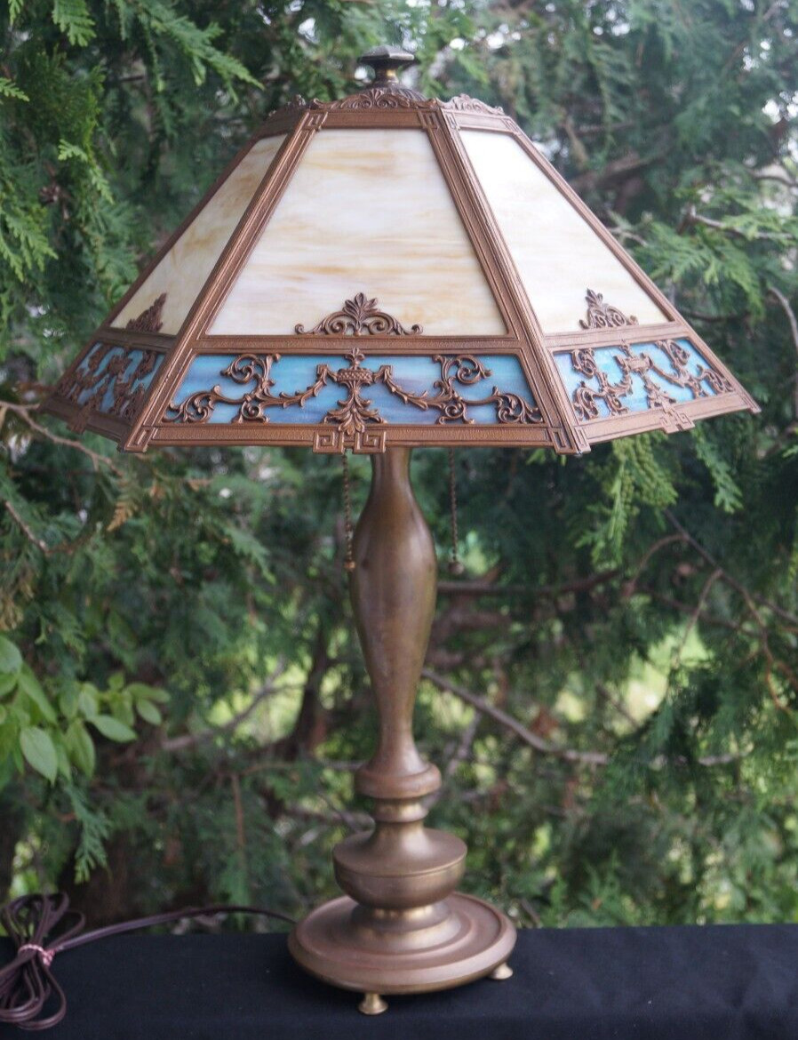 Antique 1910s Bradley Hubbard 2 Color Slag Glass Table Lamp BRONZE BASE - SIGNED