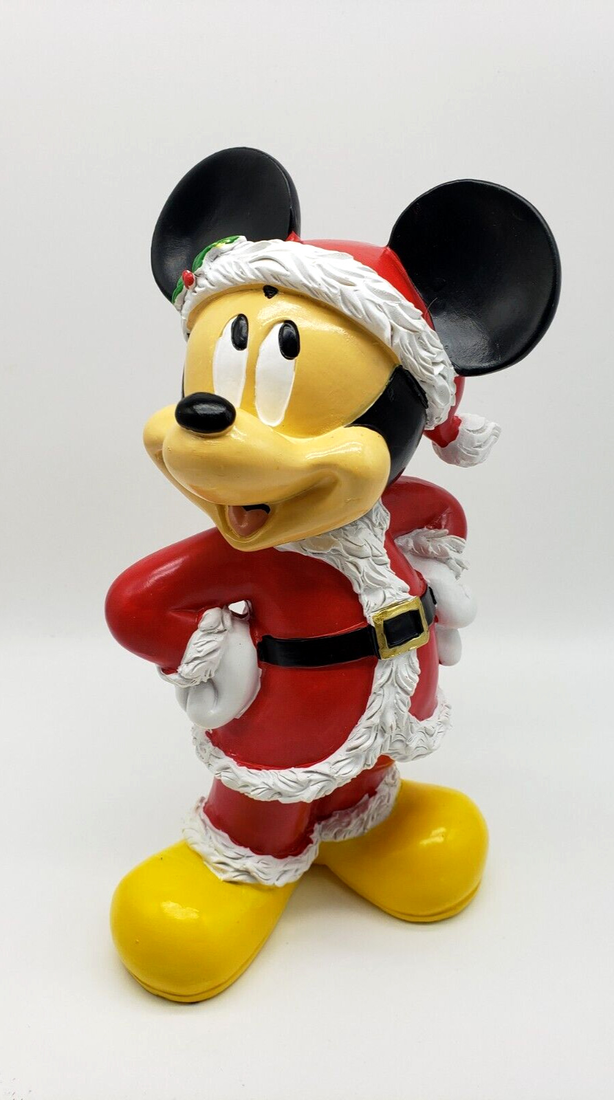 BACKYARD GLORY Disney Mickey Mouse Dressed as Santa Garden Statue, 10\