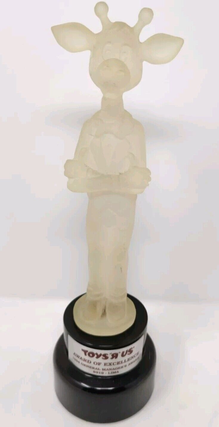 Vintage Toys R Us Employee Reward Manager Award Statue Geoffrey Giraffe RARE 13