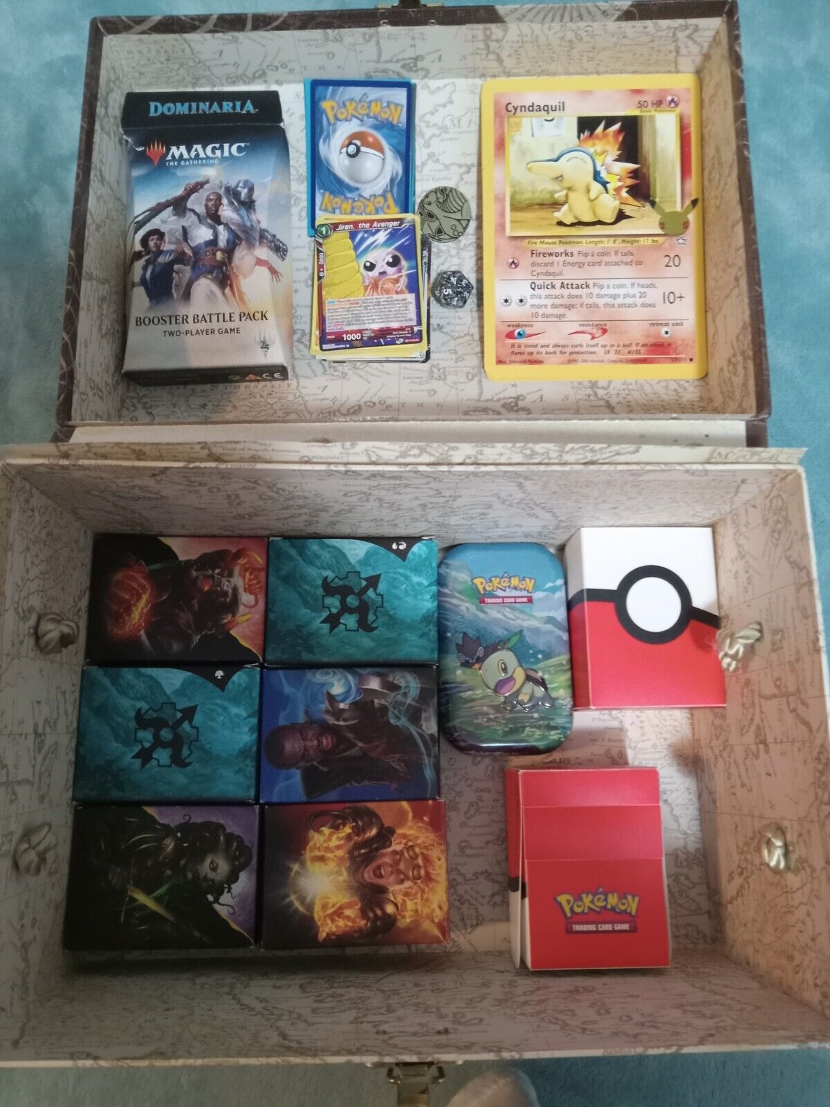Pokemon cards / Magic The Gathering  Lot