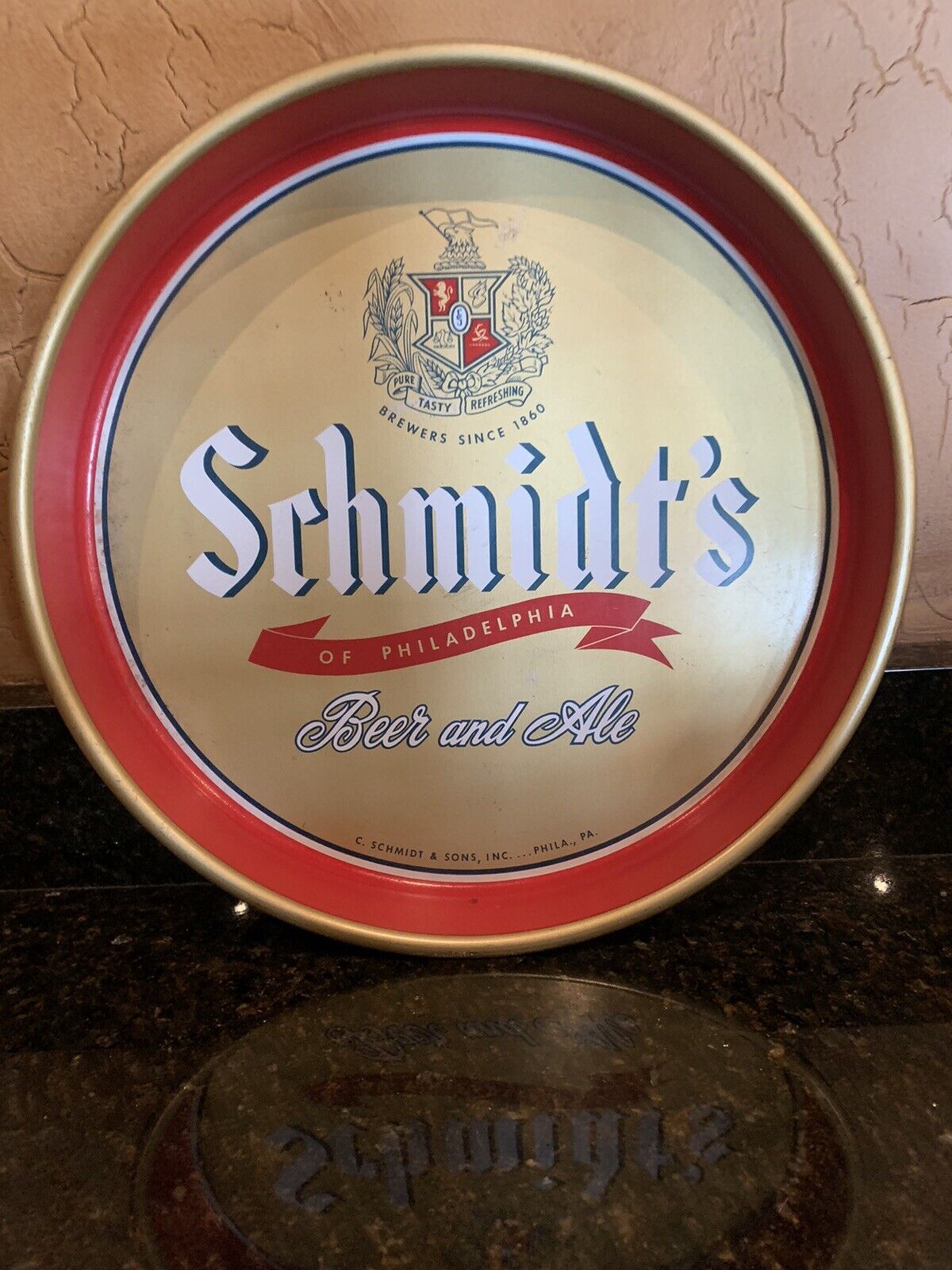 Vintage Schmidt\'s of Philadelphia Beer Tray. Red, round, 13\