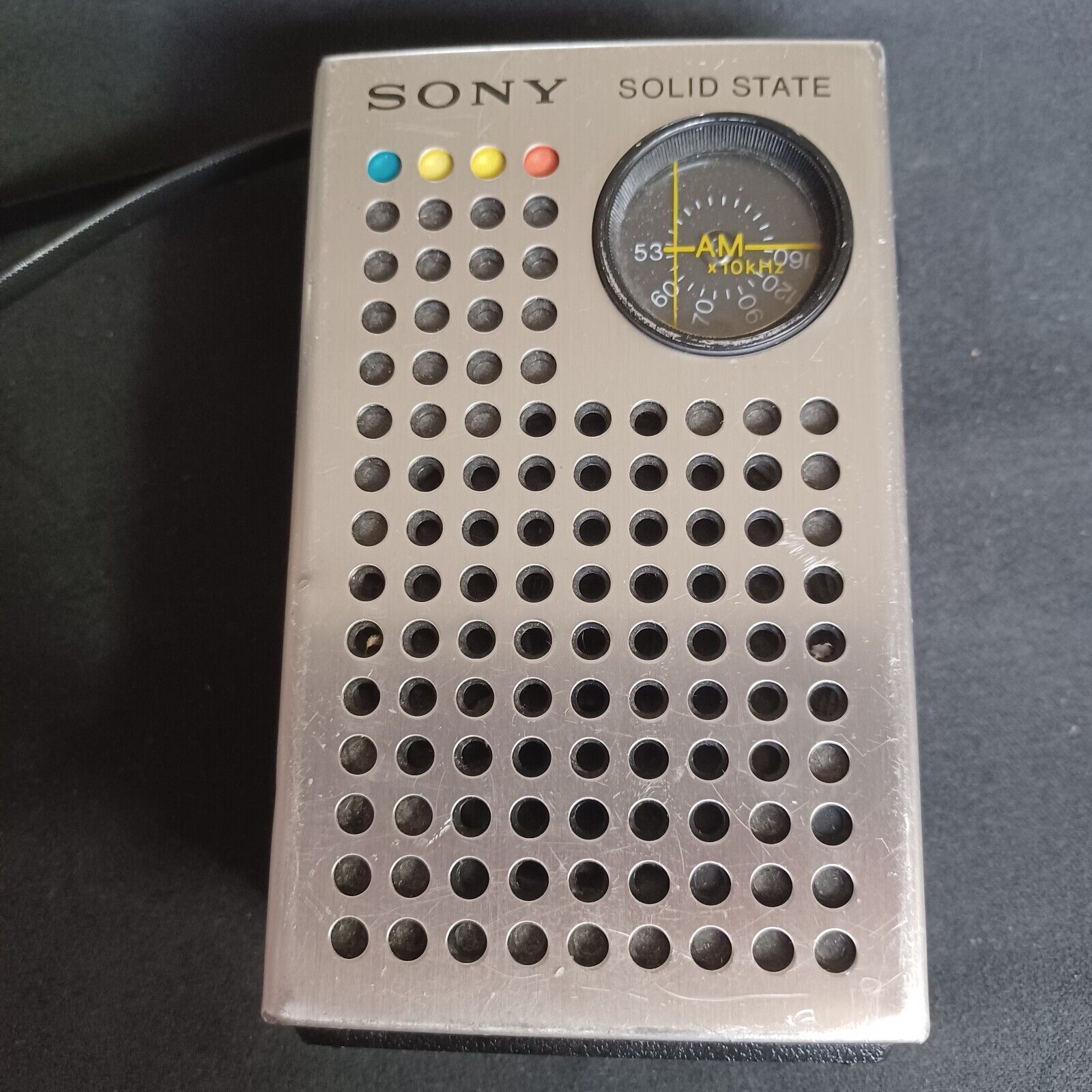Vintage Sony TR-4100 Pocket Size Solid State Transistor Radio Working Tested