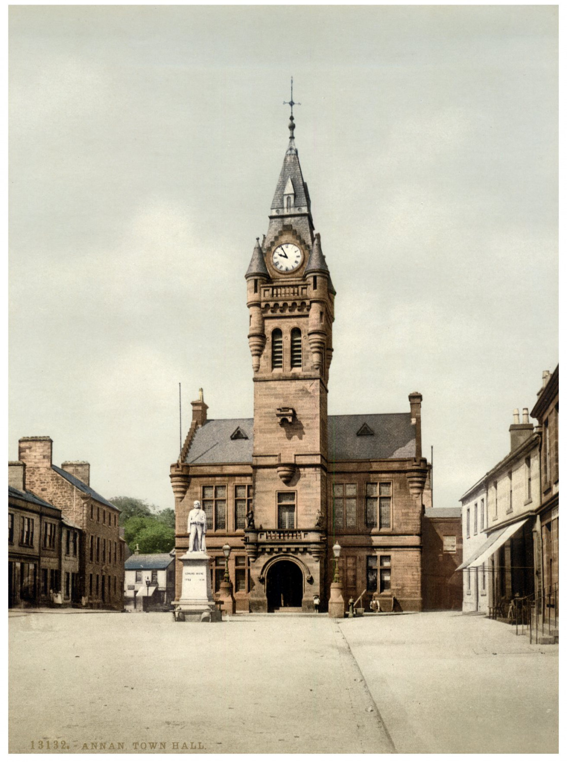 Annan. Town Hall. Vintage PC photochromie, England photochromie, vintage photo