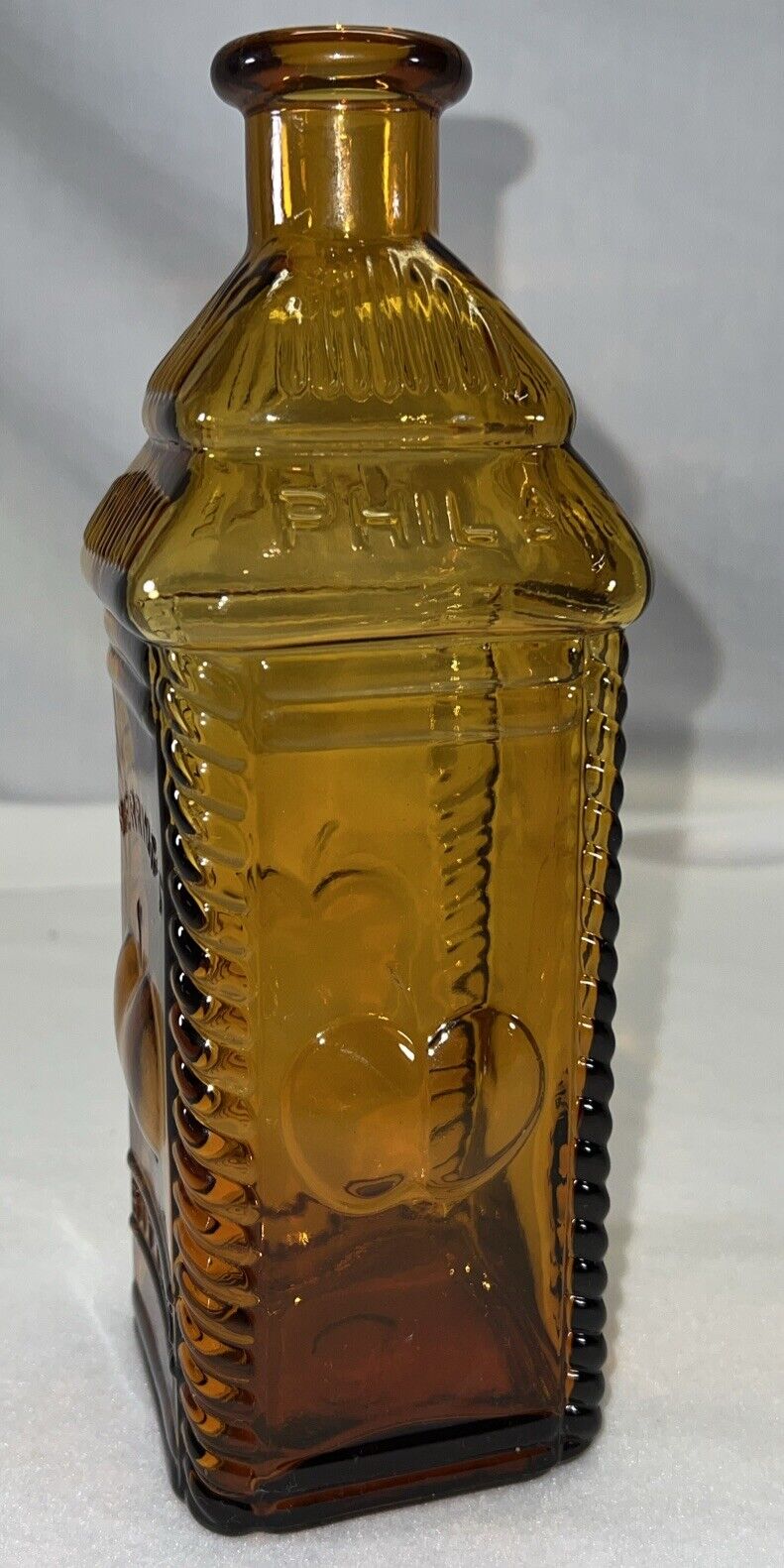 VTG WHEATON, NJ Amber Gold Glass Bottle BERRING\'S PHILA Apple Bitters Caramel