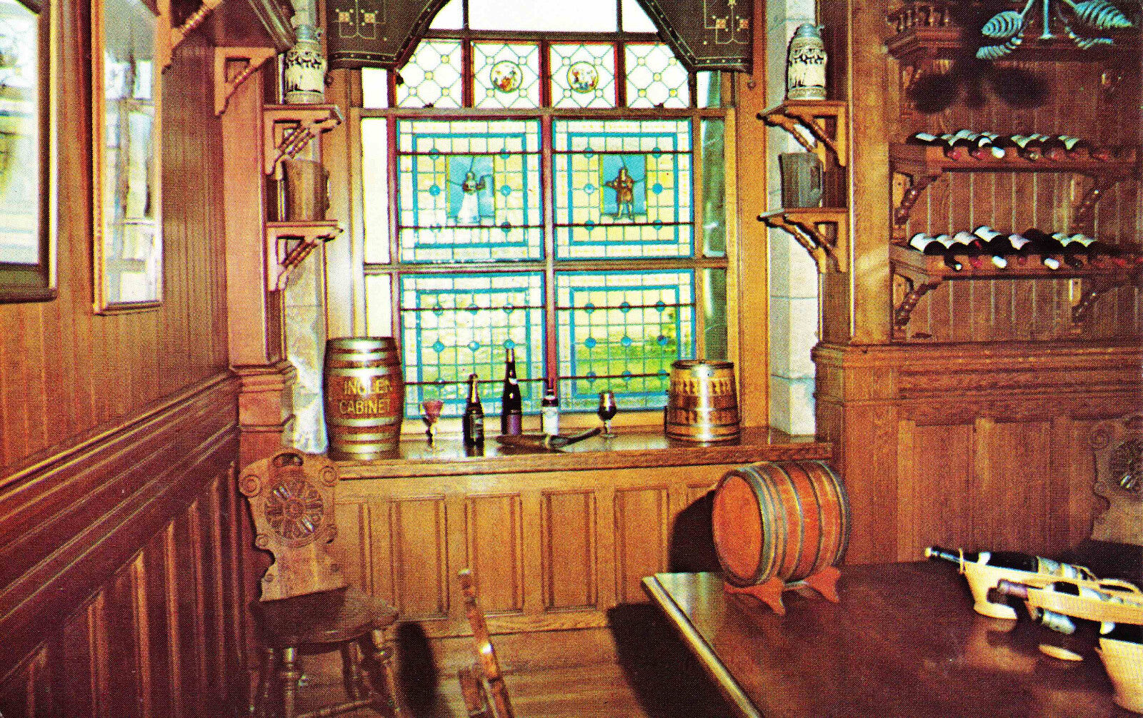 Captain\'s Room, Inglenook Winery, Rutherford CA  Vintage Postcard G20
