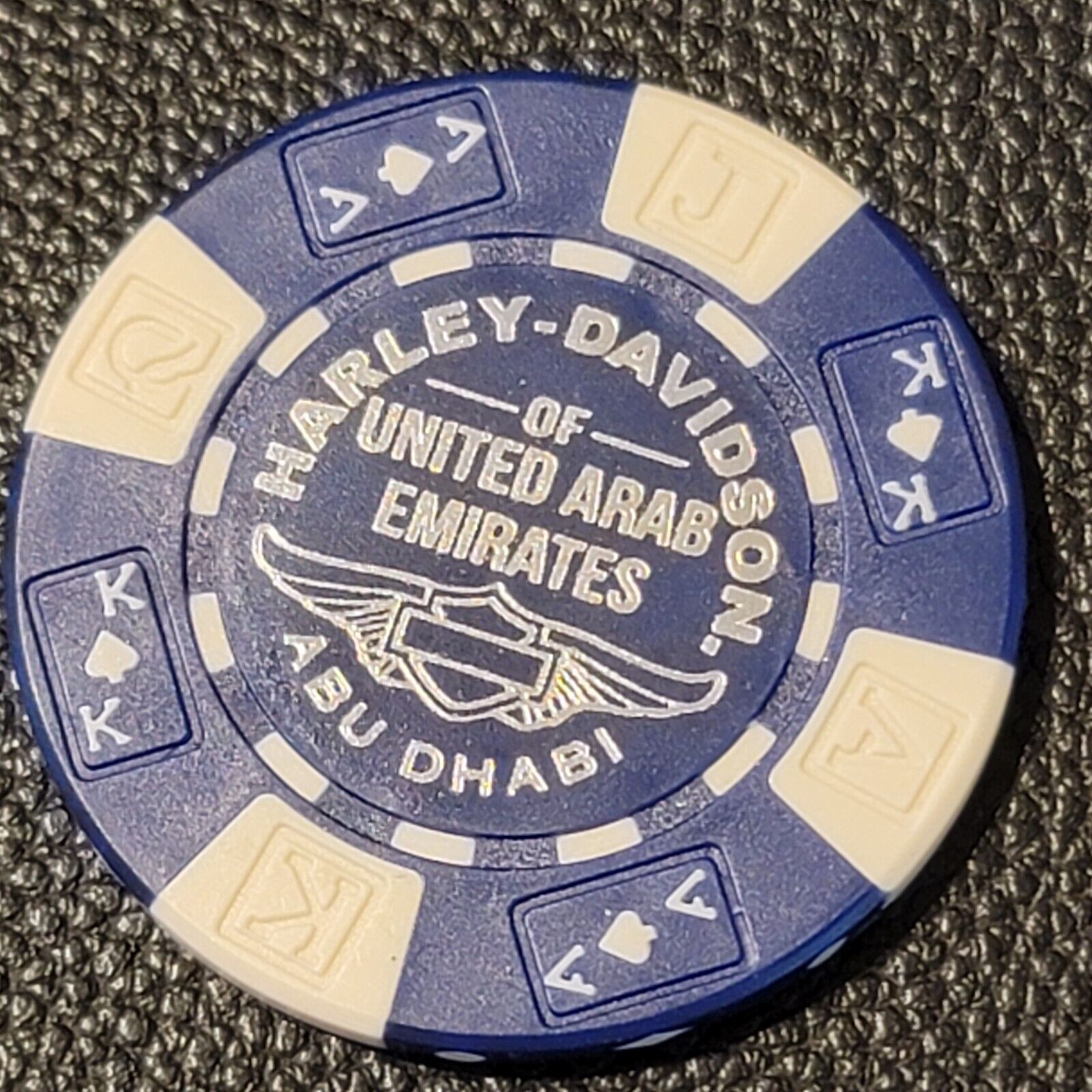 HD OF UNITED ARAB EMIRATES Abu Dhabi (Blue AKQJ) International Harley Poker Chip