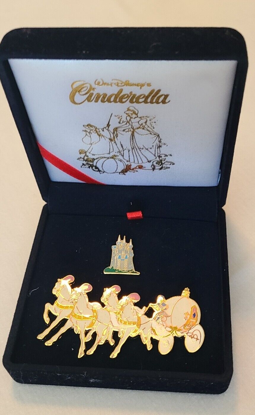 Disney DLR - Walt Disney\'s Cinderella 2 Pin Velvet Box Set PP2632