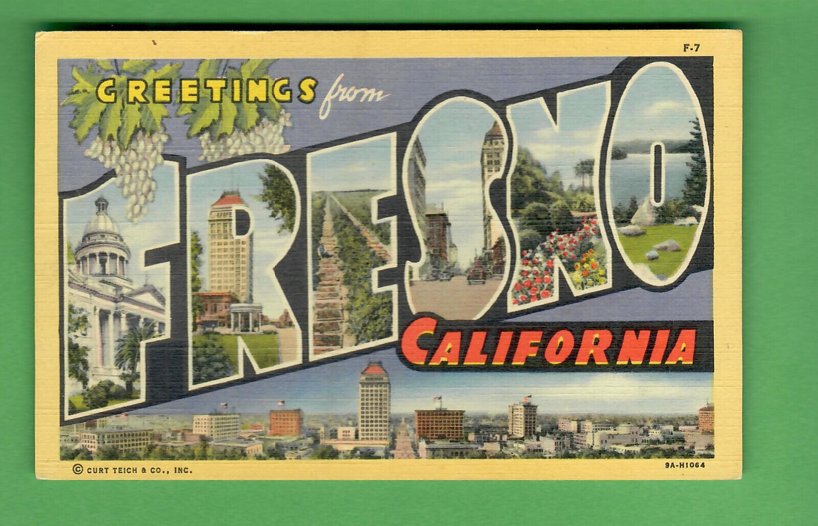 1939 CURT TEICH POSTCARD - LINEN- GREETINGS FROM FRESNO CALIFORNIA UNPOSTED