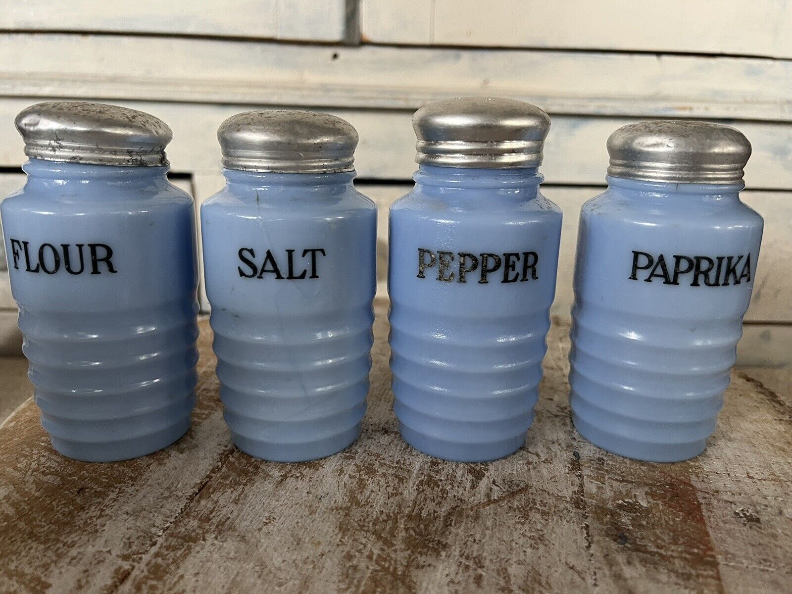 Set Of 4 Jeanette Delphite Ribbed Shakers Salt Pepper Flour Paprika