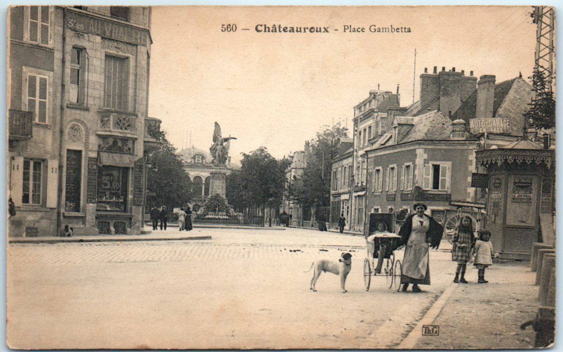 Postcard - Place Gambetta - Châteauroux, France