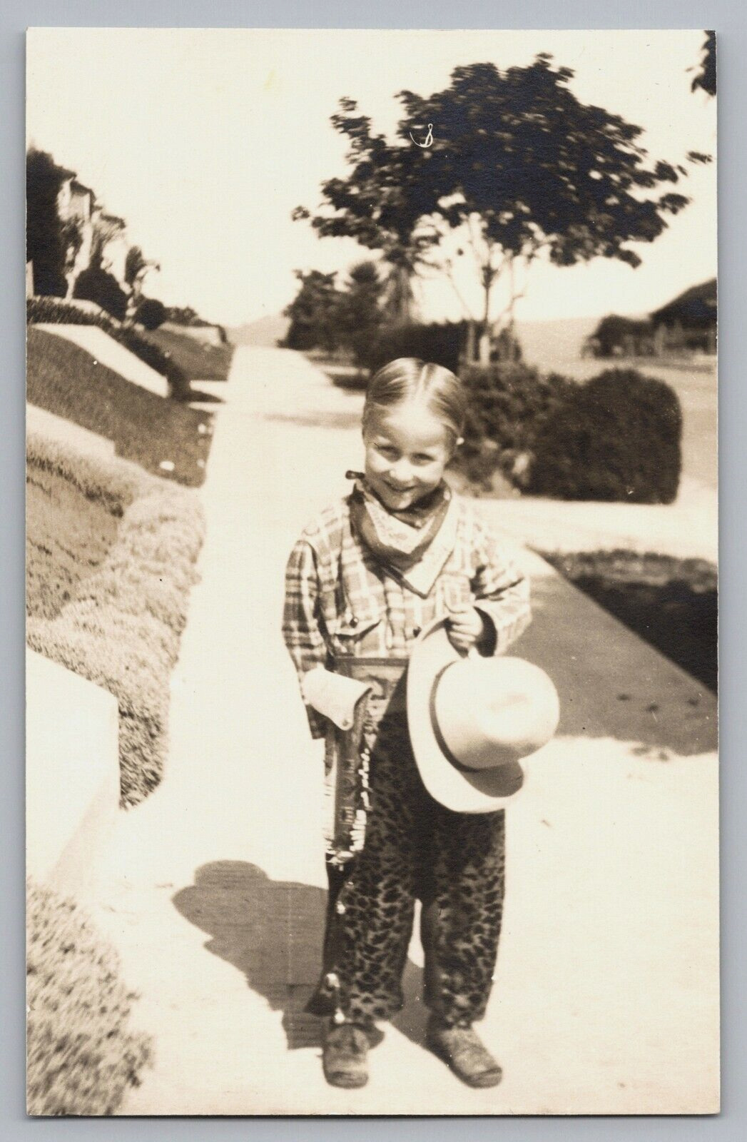 Photo Little Cowgirl Or Boy Costume Hat Leopard Chaps Fringe Gun Holster Bandana