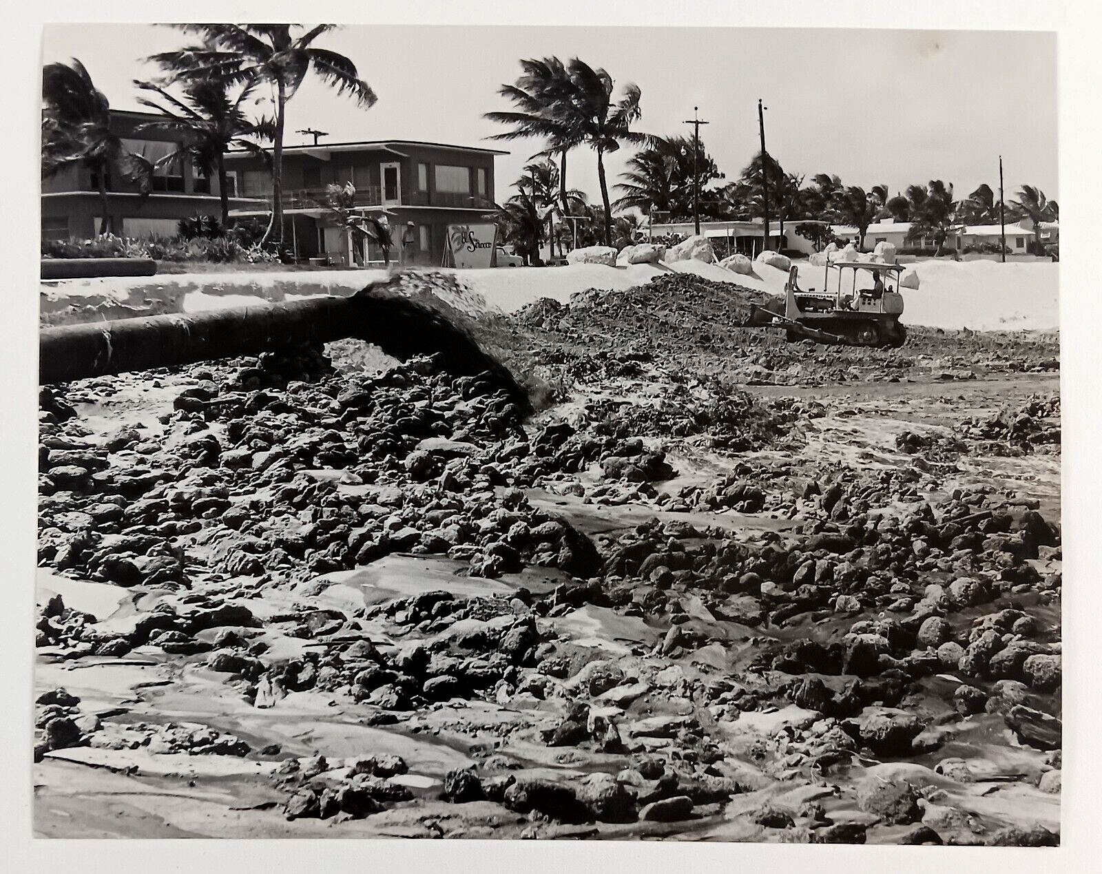 1963 Deerfield Beach Florida Erosion Bulldozer Sea Wall Repair VTG Press Photo