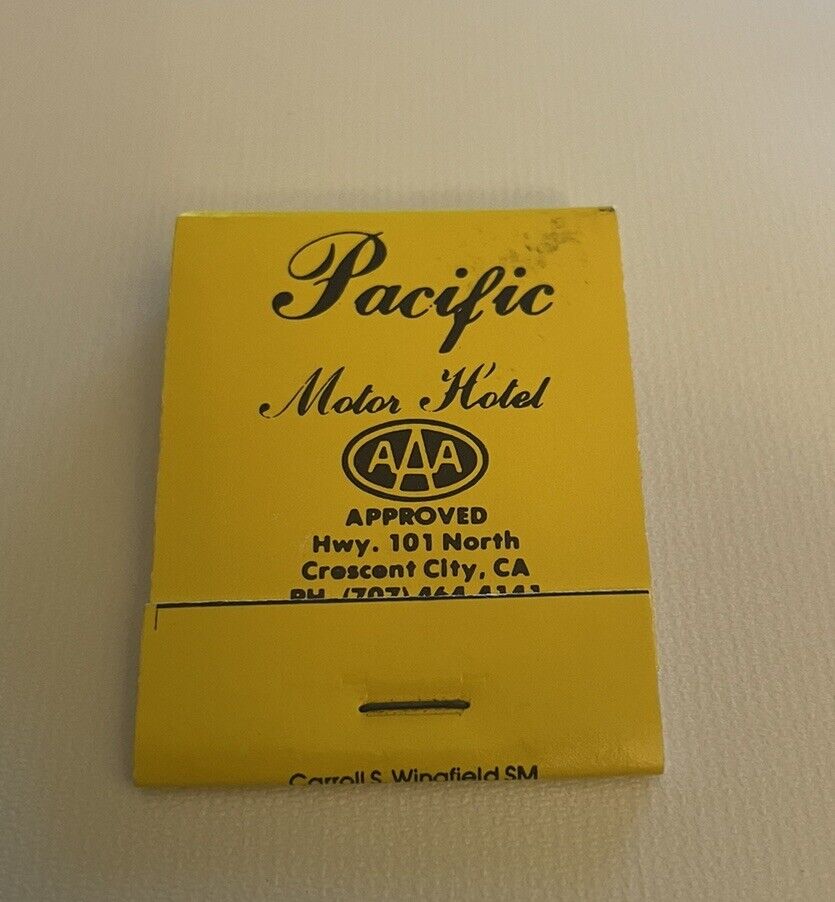 1970’s Pacific Motor Hotel Crescent City CA Matchbook Full Unstruck