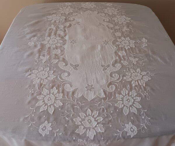 Vintage Madeira Tablecloth White Organdy Linen 81\