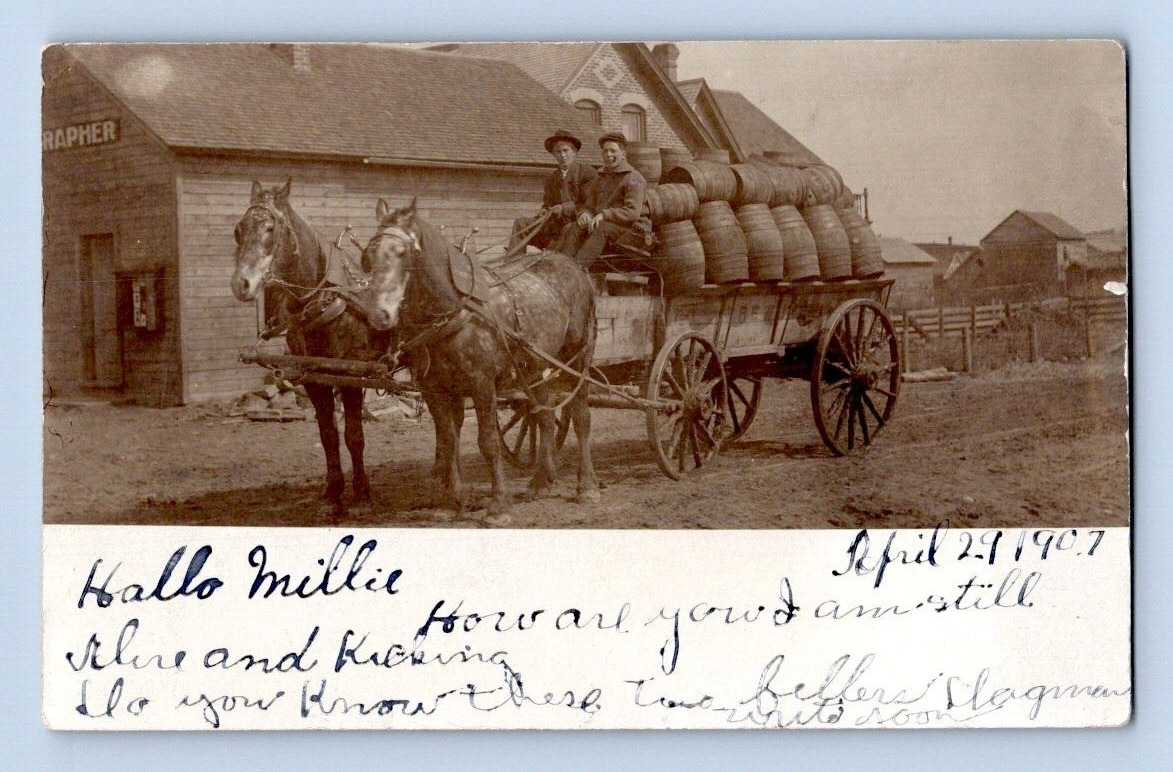 RPPC 1907. HORSE DRAWN BEER BARREL DELIVERY. GLEASON, WISCONSIN. POSTCARD. 1A38