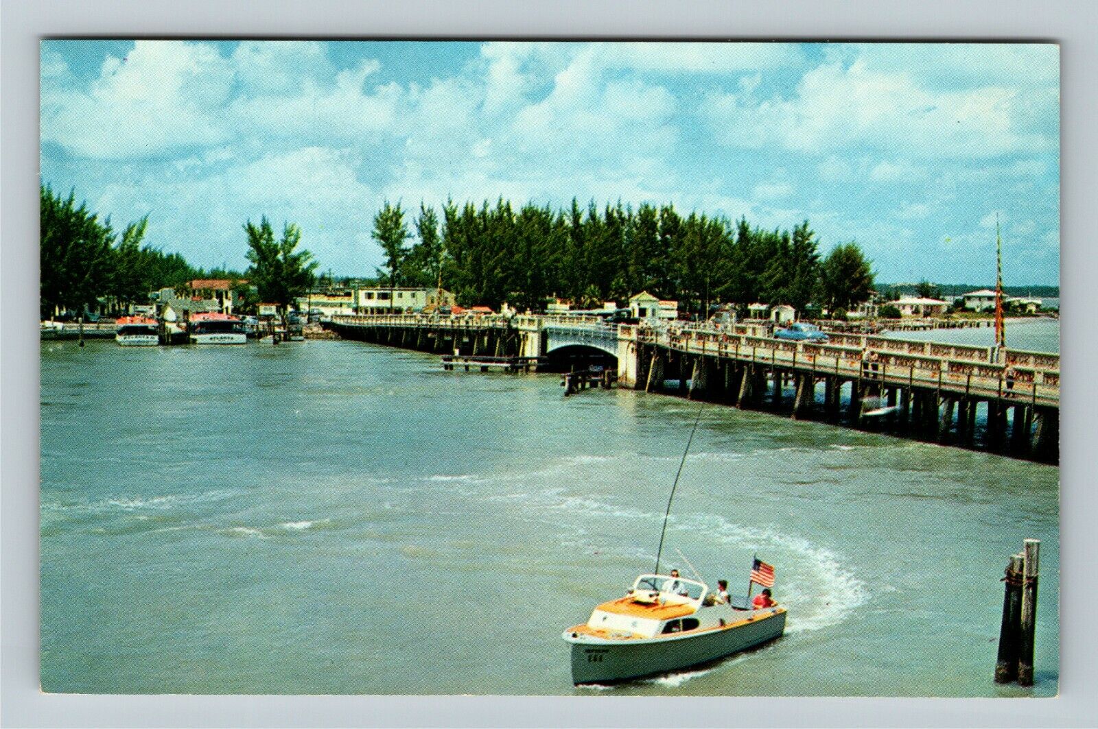 St Petersburg FL-Florida, John\'s Pass, Fishing, Vintage Postcard