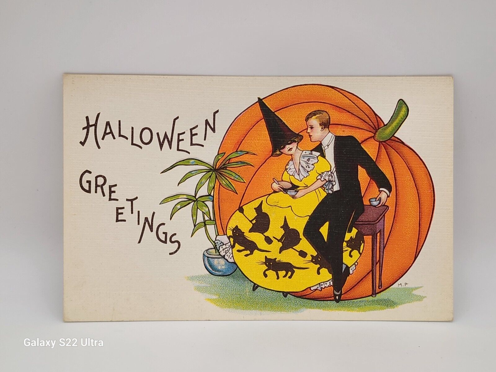 VINTAGE STECHER HALLOWEEN GREETINGS POSTCARD COUPLE DANCING CATS ON DRESS #419A