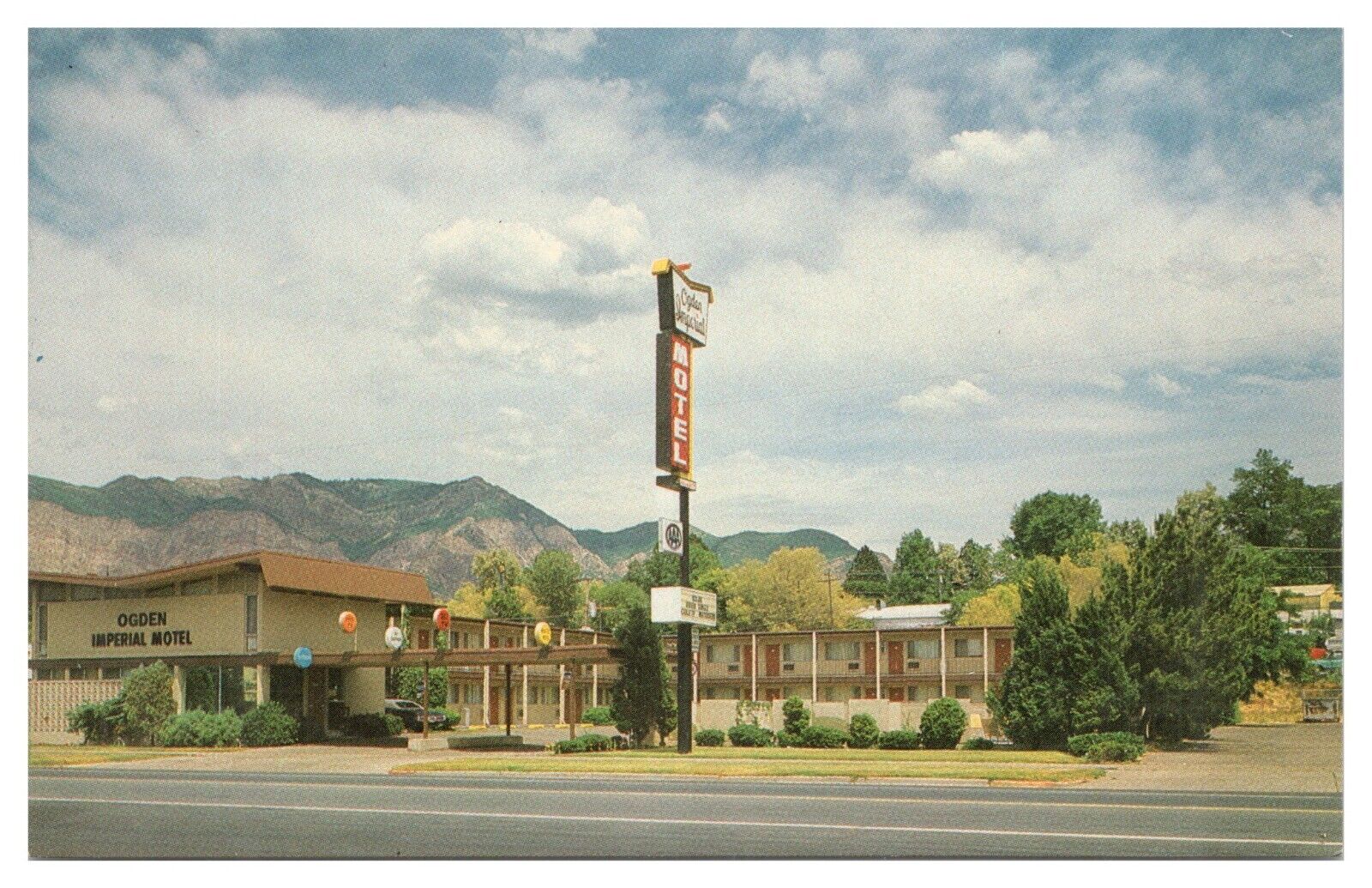 Vintage Ogden Imperial Motel Ogden Utah Postcard Unposted Chrome