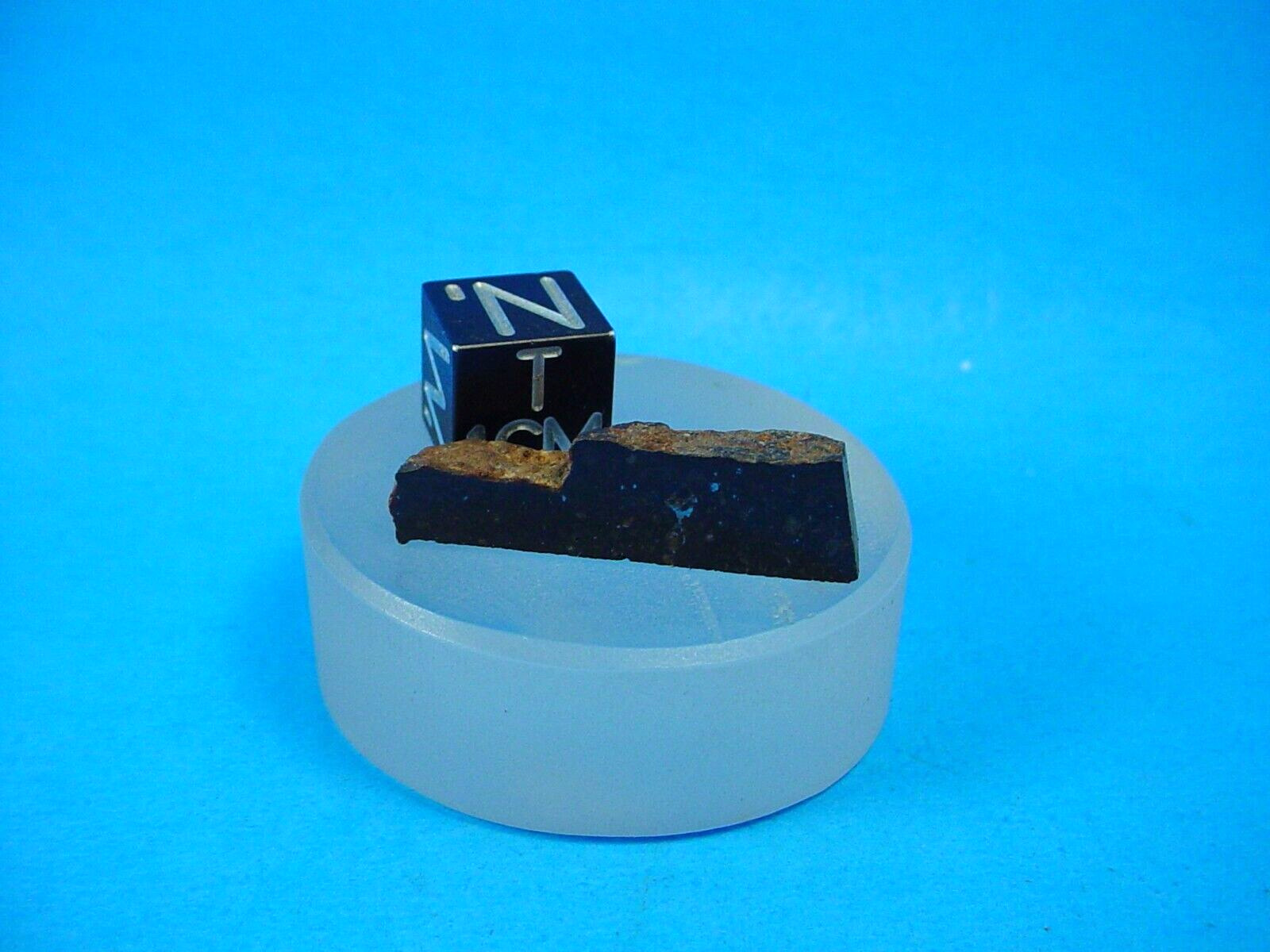 1954, Ghubara L5 blk., xen Meteorite, Al Wusta, Oman 2.7 grams
