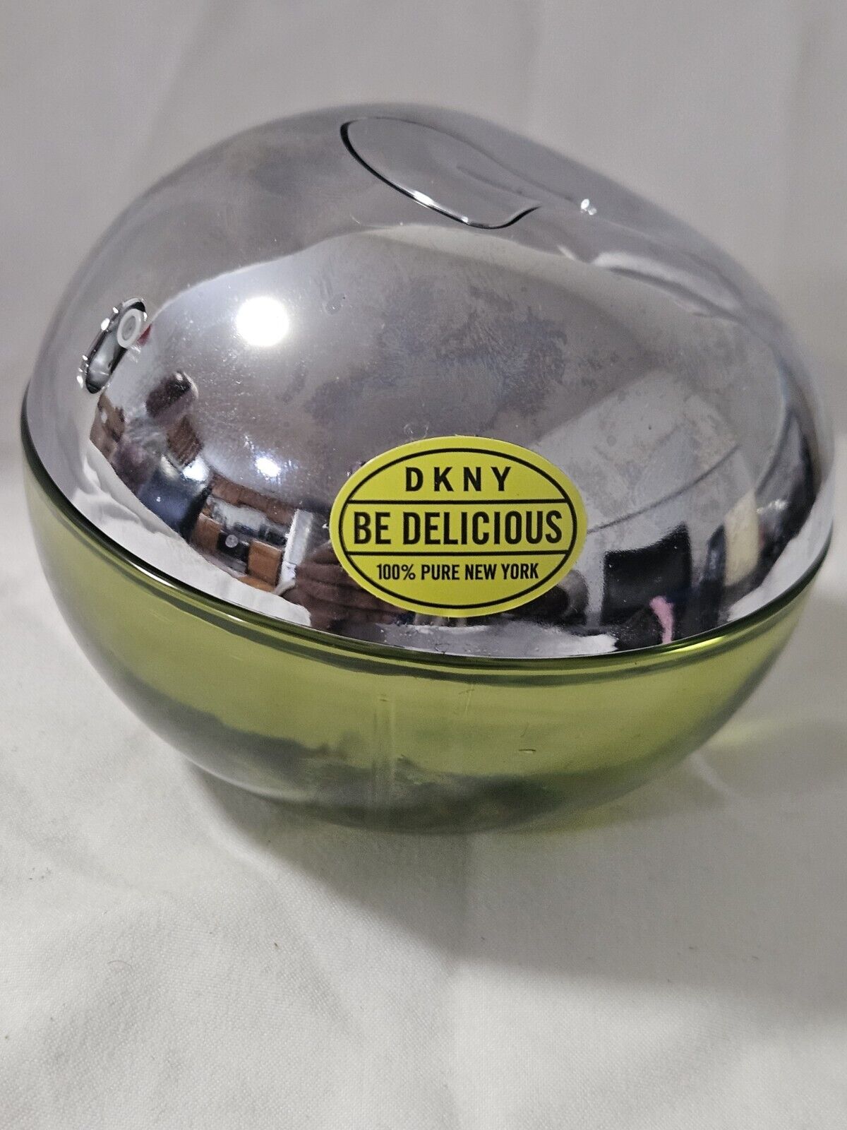 DKNY Donna Karan Be Delicious 3.4 Fl oz Eau de Parfum Perfume Spray