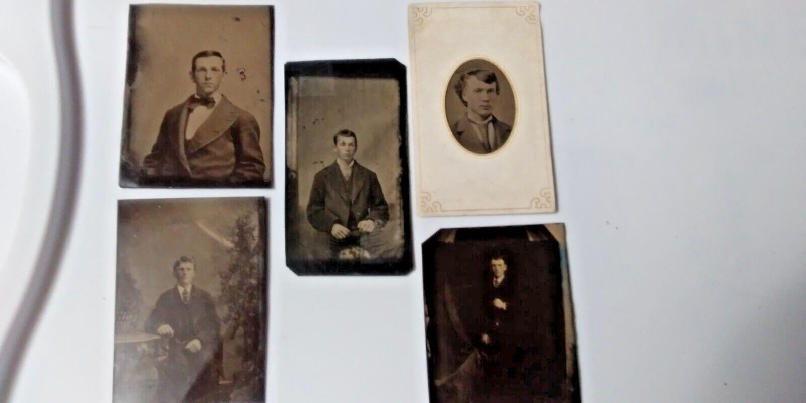 Tin Type Lot of 5 Pictures 1900\'s Lot # TTC
