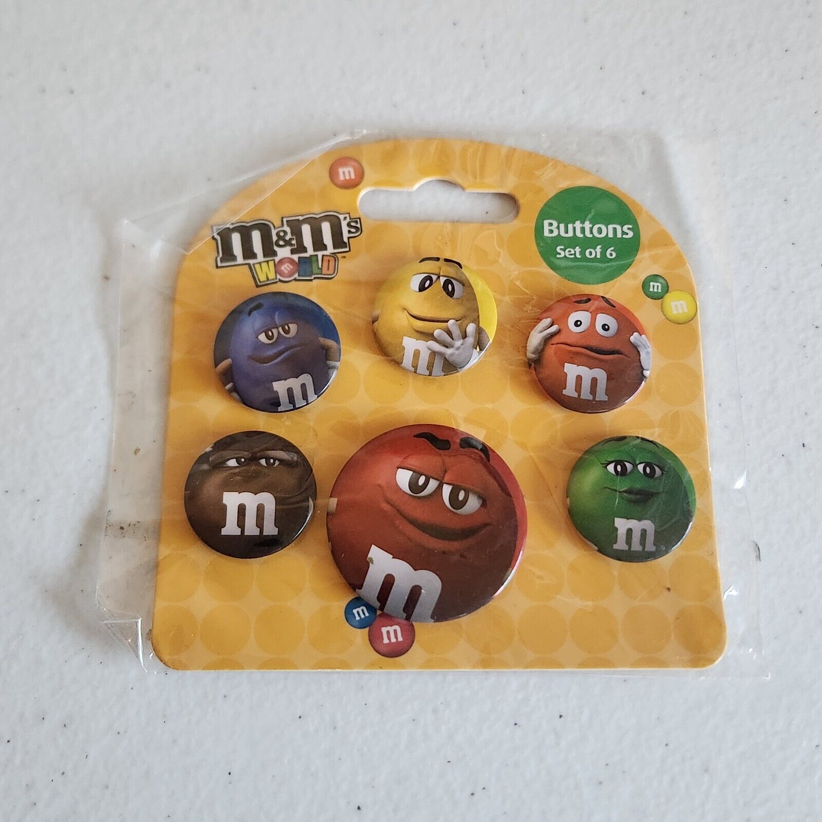 M&Ms World 6 Character Collector\'s Button Pin Set