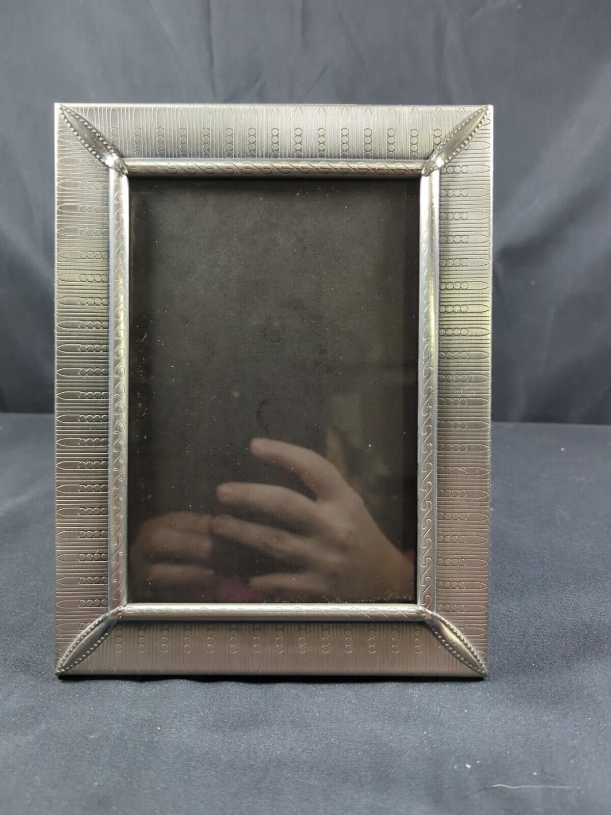 Vintage Ornate Silver Wash Metalwork Photo Picture Frame Spike Design 6x8” Rare