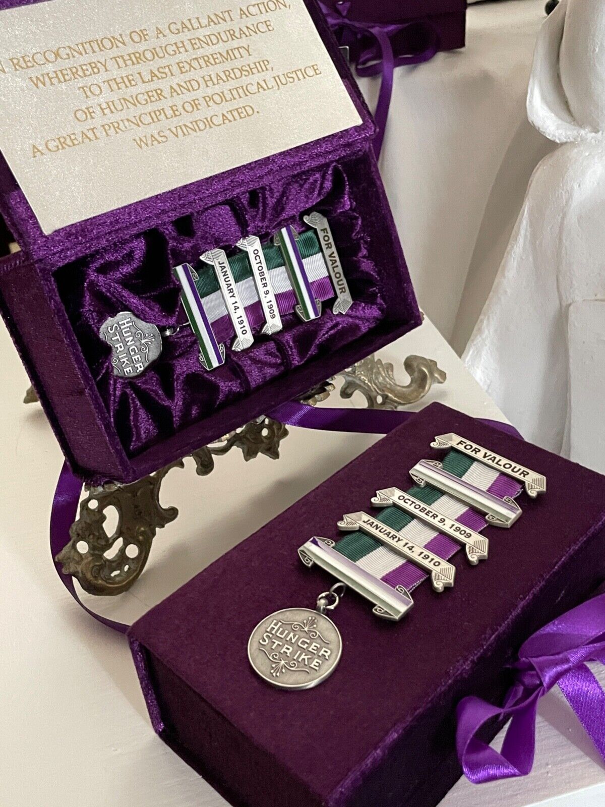 Votes for Women Suffragette Hunger Strike Medal + Velvet Box Pankhurst WSPU