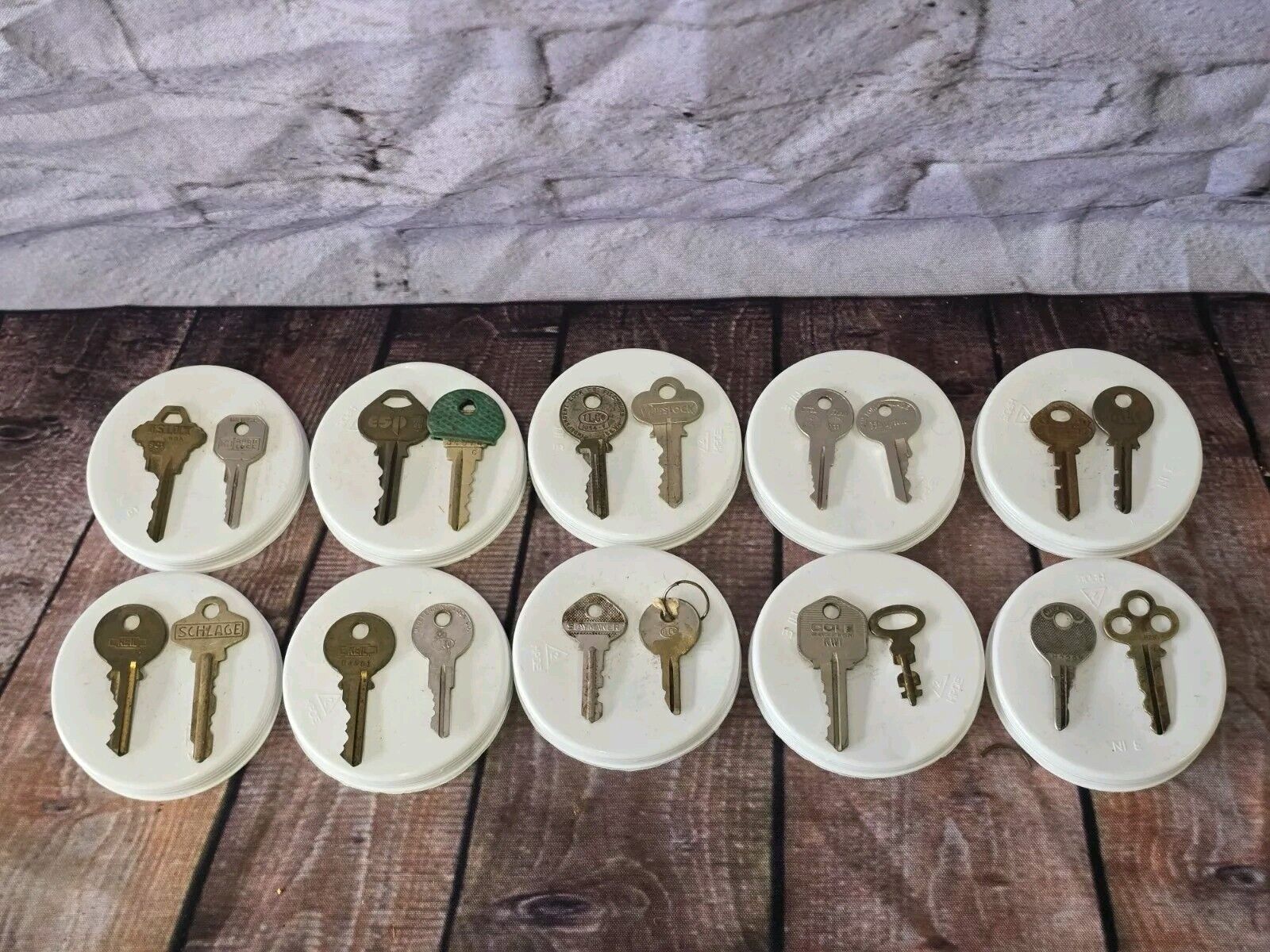 Vintage Assorted Cut Key Lot (80) Keys