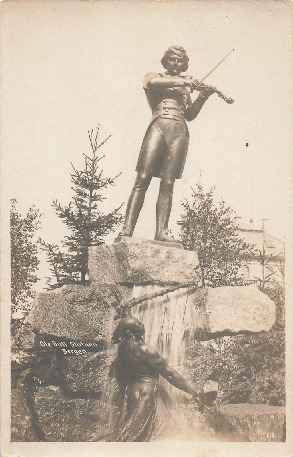 Vintage Postcard Statue of Ole Bull, Norwegian Virtuoso Violinist, Bergen Norway