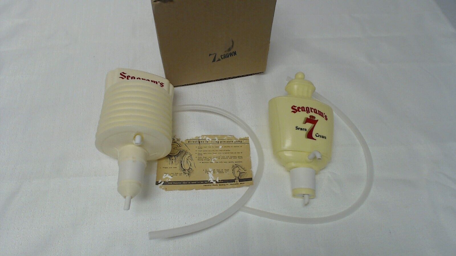 2 Seagrams Seven Crown Vintage Pressure Pumps, Crown Bottle Topper Spout, Pourer
