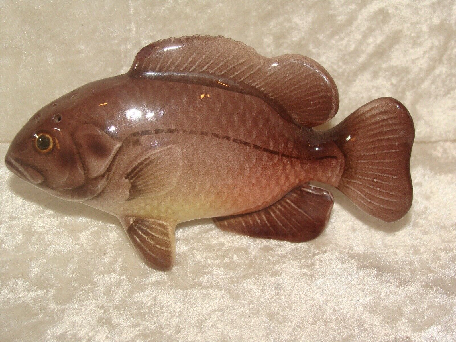 Vintage Porcelain ROCK BASS Fish ~ 4” Long ~ Very Excellent Condition ~