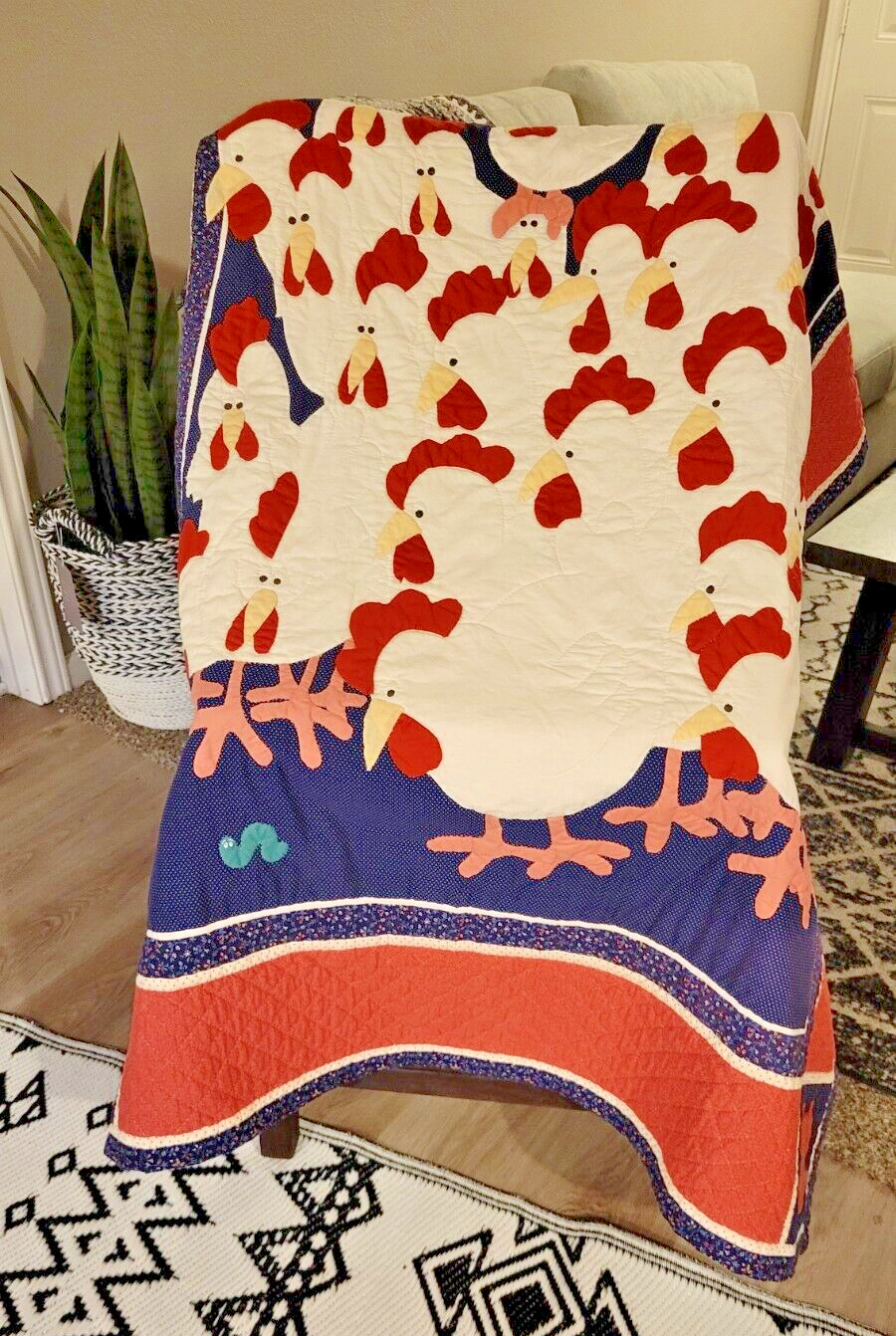 Vintage EARLY BIRD GETS THE WORM Quilt Apx 44x54 Hand Quilted