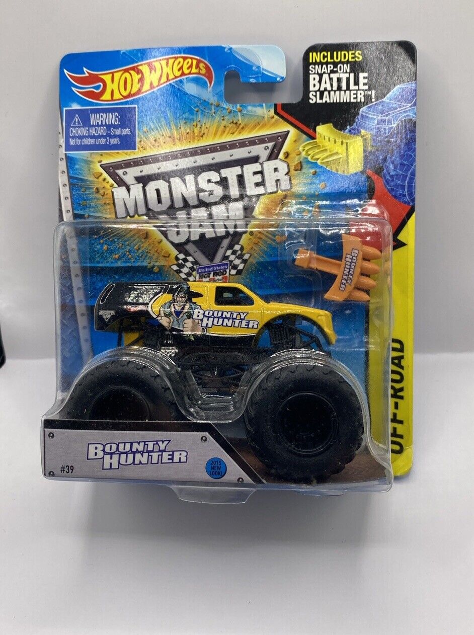 Hot Wheels 2014 Mattel Monster Jam Die Cast  1:64 Bounty Hunter Feld Card