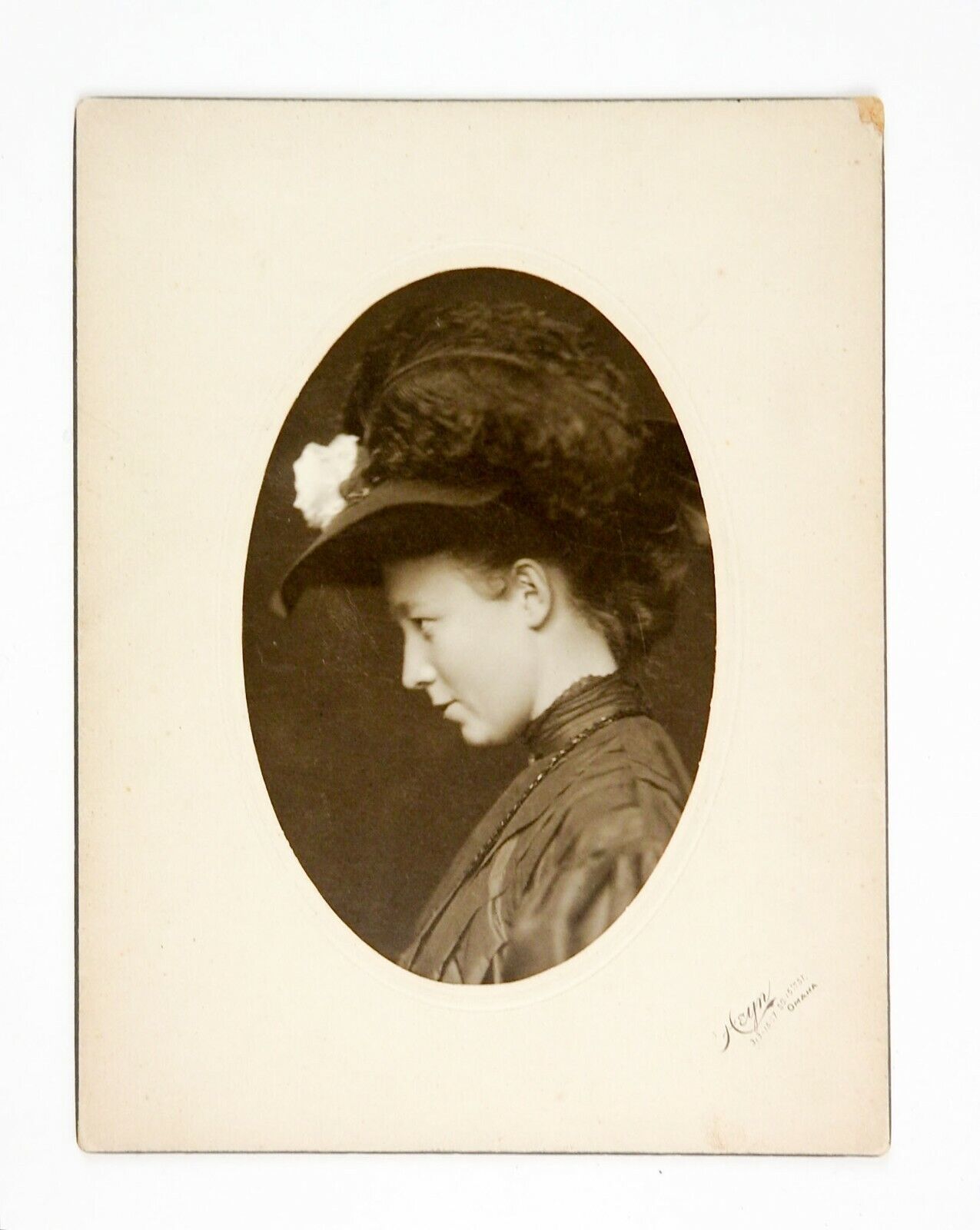 Antique 1880\'s Portrait Young Woman Herman Heyn Photograph Omaha 