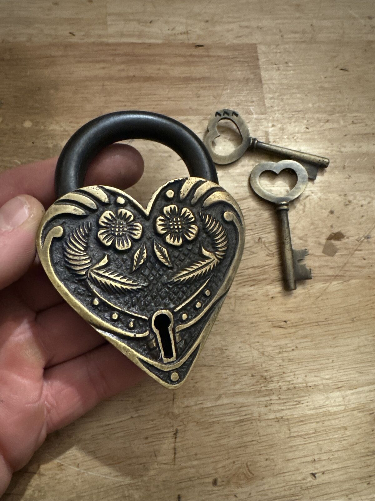 Victorian Heart Padlock Lock Set Lot Cathedral Castle Keys x2 Metal Collector