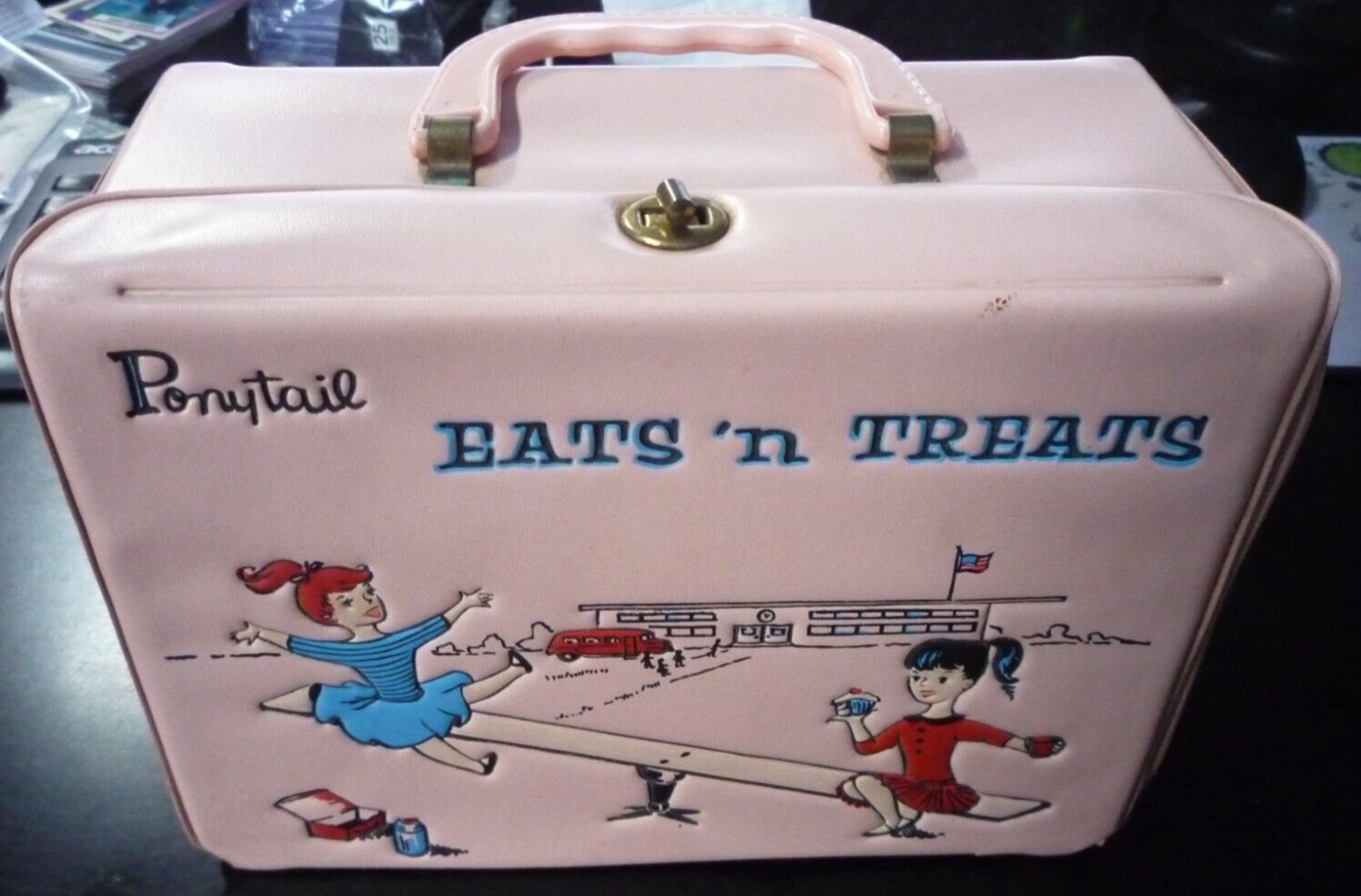 ~~~ 1959 PONYTAIL EATS \'N TREATS VINYL LUNCHBOX  BY THERMOS RARE 