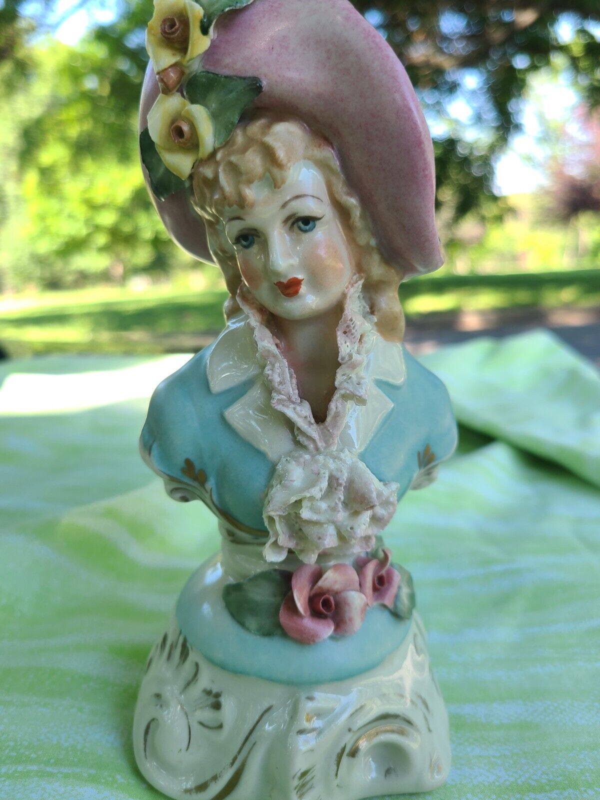 Cordey Figurine Lady Victorian Bust Hat  Porcelain #3008 5.5