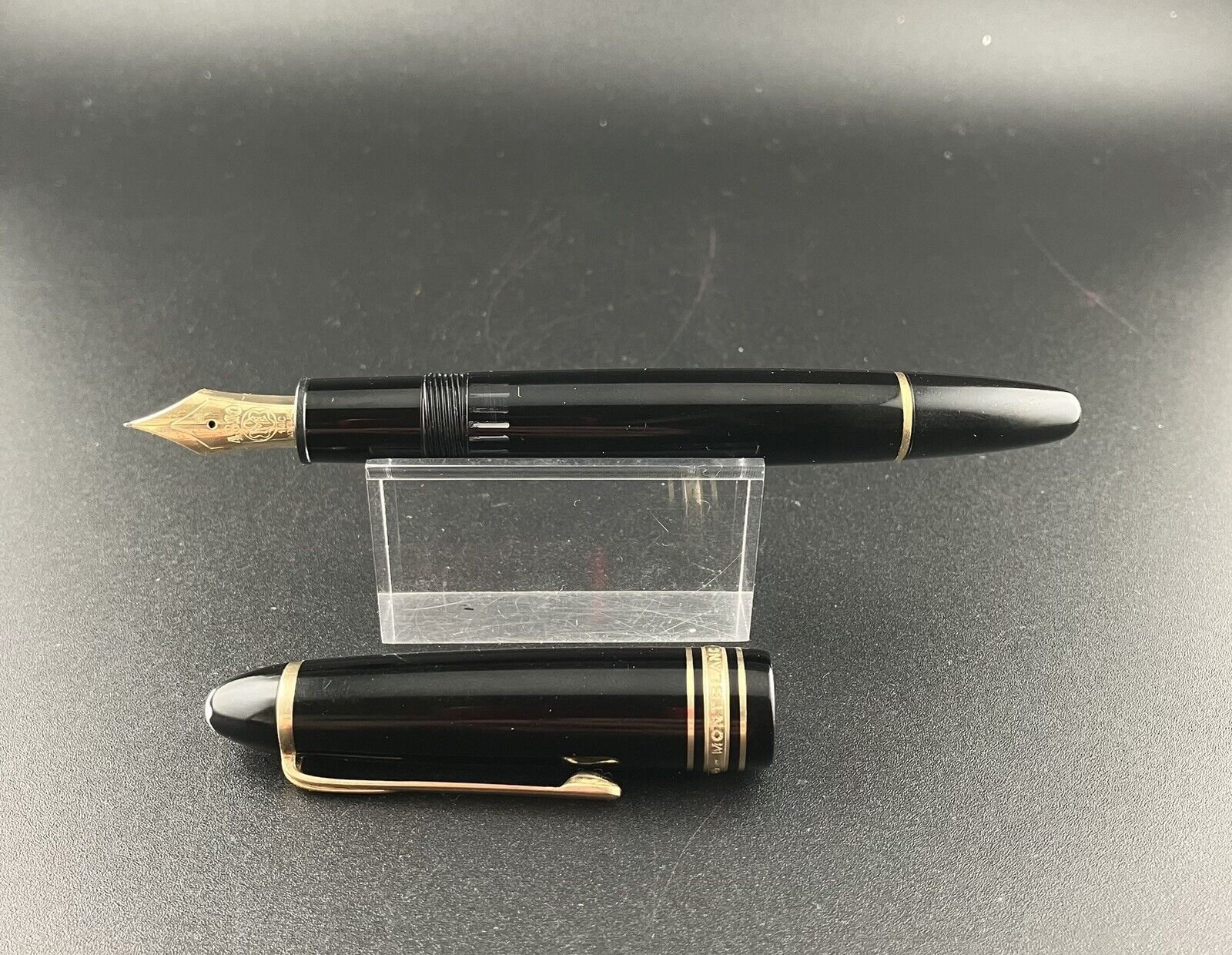 Montblanc Meisterstück No. 146 14C/14K Gold Fine Nib Fountain Pen Serviced