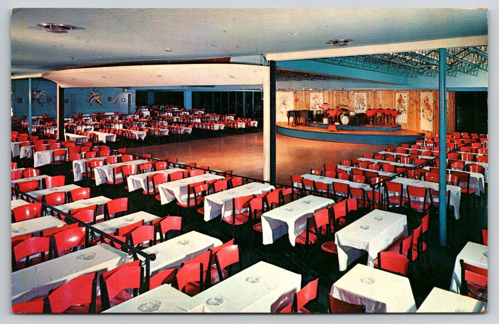 Riviera Nite Club, Lake Laurel\'s Hotel, Monticello, NY c1962 Postcard S3944