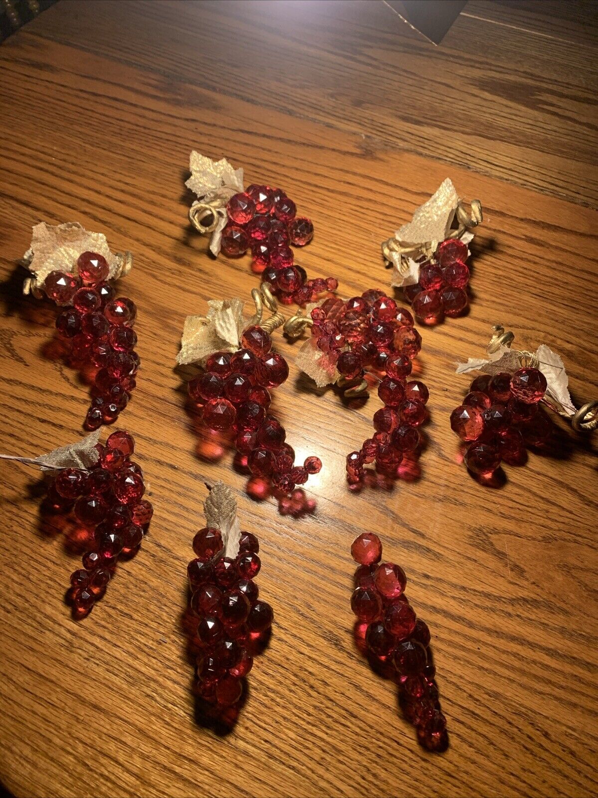 Vintage Faceted Lucite Bead Acrylic Grape Clusters 9 Red