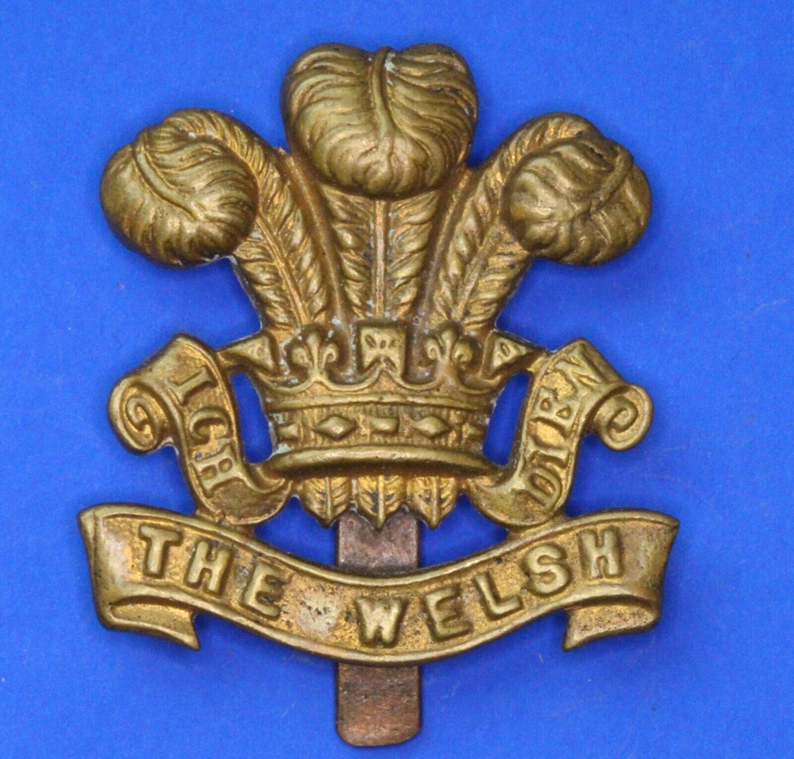 WW1 Welsh Regiment ALL BRASS 1916 Economy Issue Welch Cap Badge [29160]
