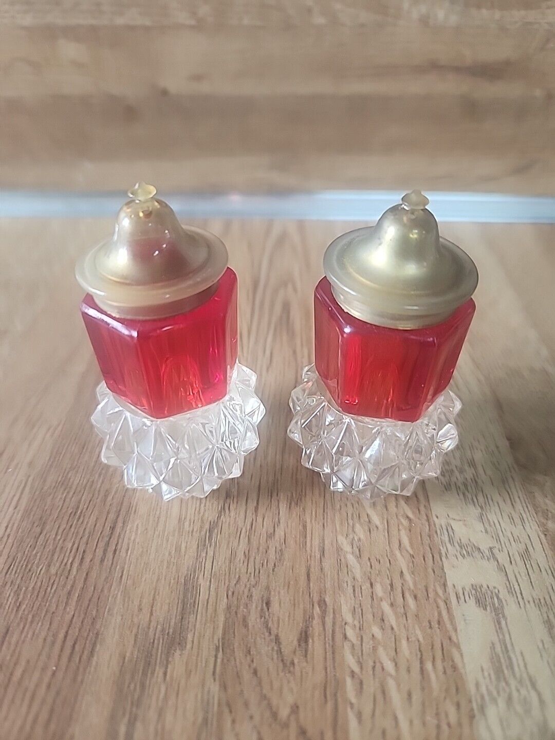 Vintage Salt and Pepper Shakers Plastic Glass Looking Silver Tone Clear Red 