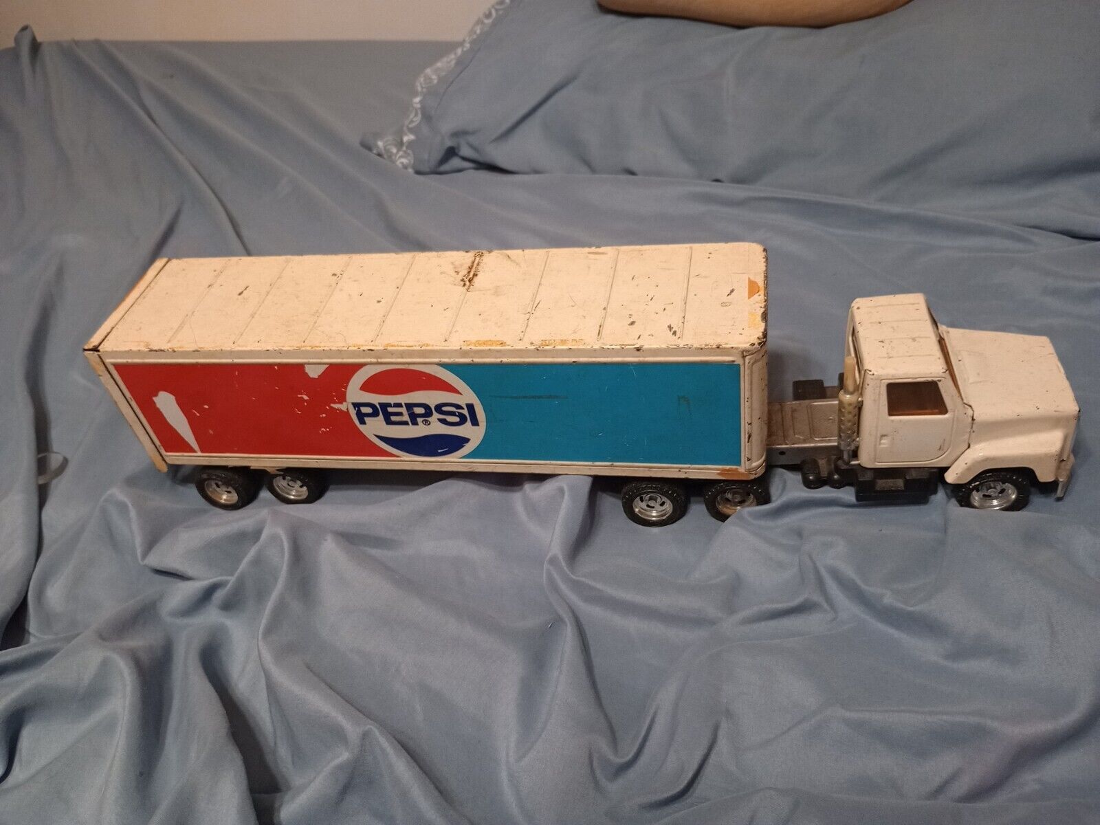Toy Pepsi Delivery Semi Truck